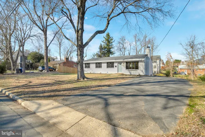 6810 Weaver Ave, mclean, va, 22101, fairfax
