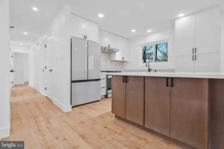6810 Weaver Ave, mclean, va, 22101, fairfax