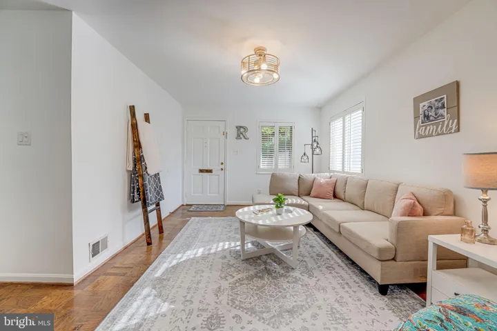 4936 14th St S, arlington, va, 22204, arlington