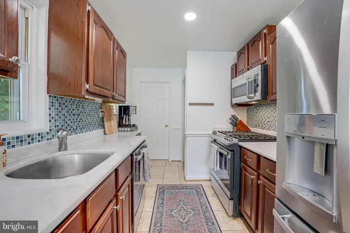 4936 14th St S, arlington, va, 22204, arlington