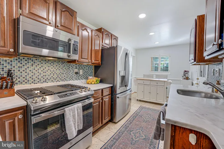 4936 14th St S, arlington, va, 22204, arlington