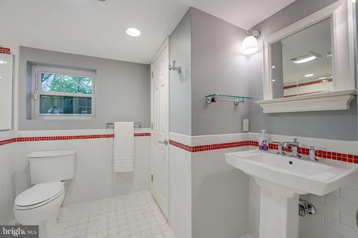 4936 14th St S, arlington, va, 22204, arlington