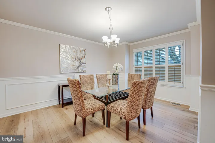 6367 12th Pl N, arlington, va, 22205, arlington