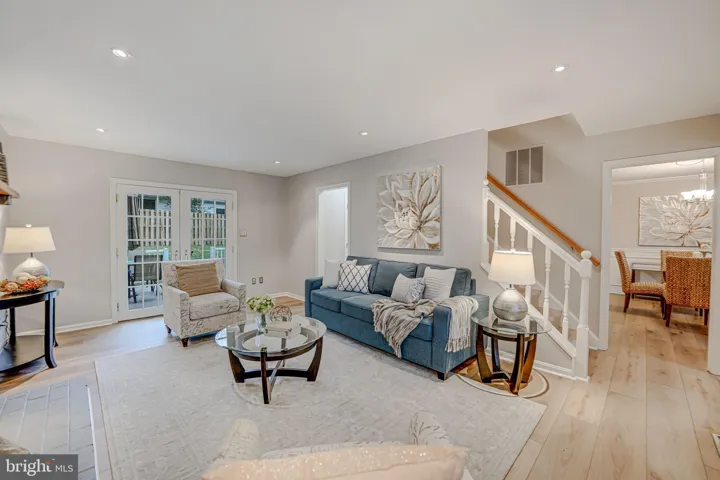 6367 12th Pl N, arlington, va, 22205, arlington