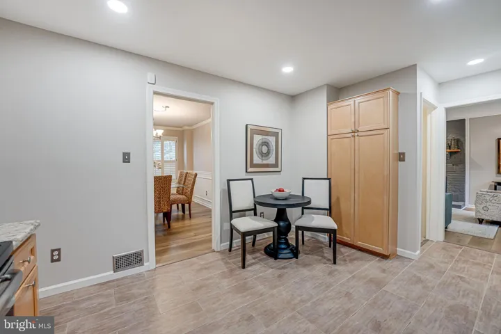 6367 12th Pl N, arlington, va, 22205, arlington