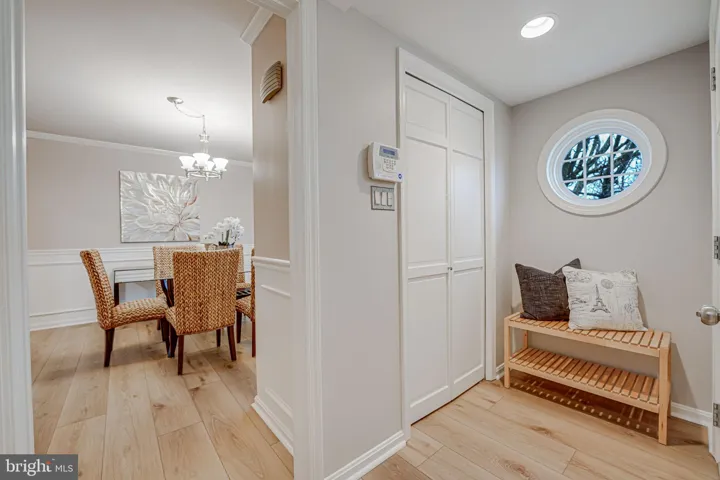 6367 12th Pl N, arlington, va, 22205, arlington
