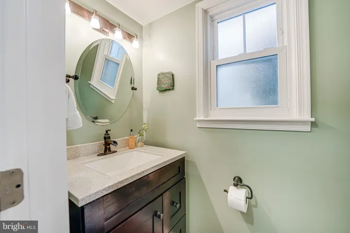 6367 12th Pl N, arlington, va, 22205, arlington
