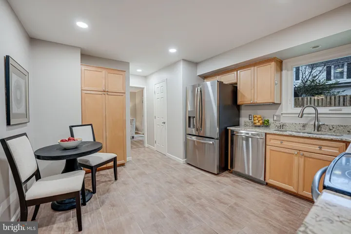 6367 12th Pl N, arlington, va, 22205, arlington