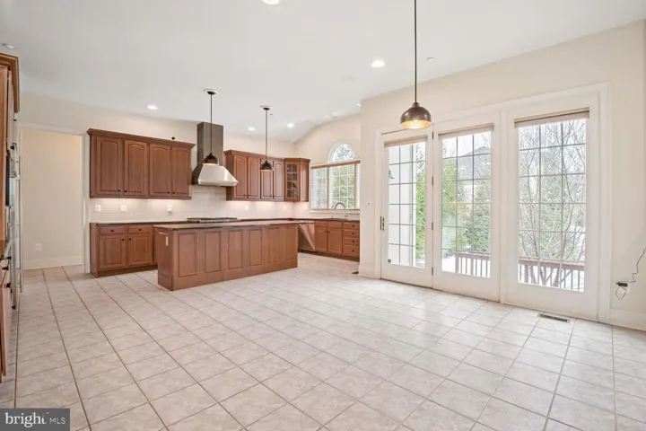 10613 Rivers Bend Ln, potomac, md, 20854, montgomery