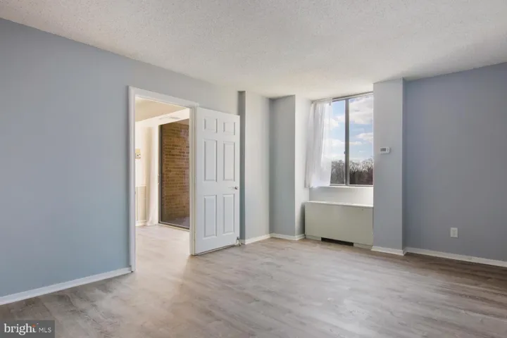 2300 Pimmit Dr #1116, falls Church, va, 22043, fairfax