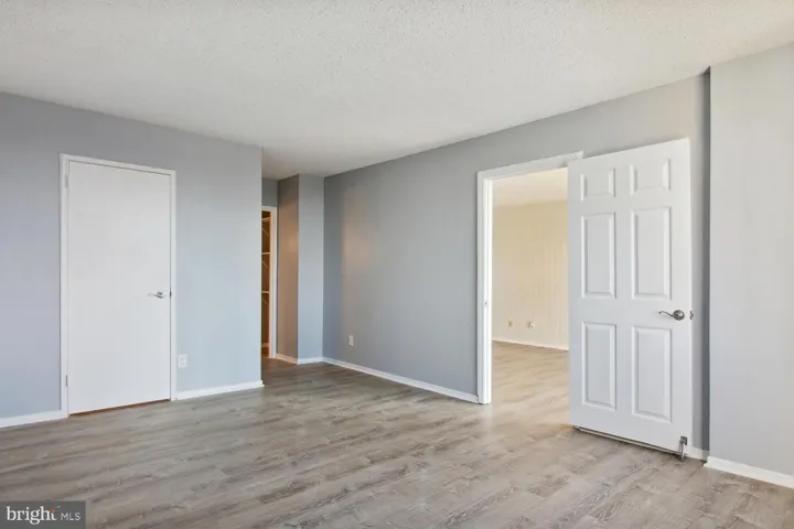 2300 Pimmit Dr #1116, falls Church, va, 22043, fairfax