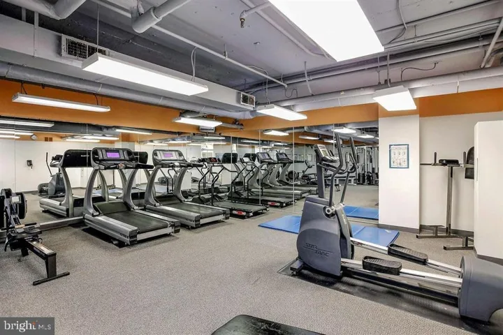 2300 Pimmit Dr #1116, falls Church, va, 22043, fairfax