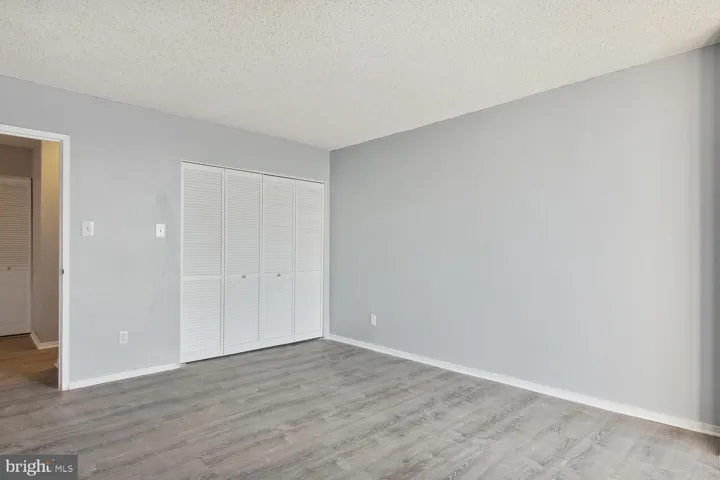 2300 Pimmit Dr #1116, falls Church, va, 22043, fairfax