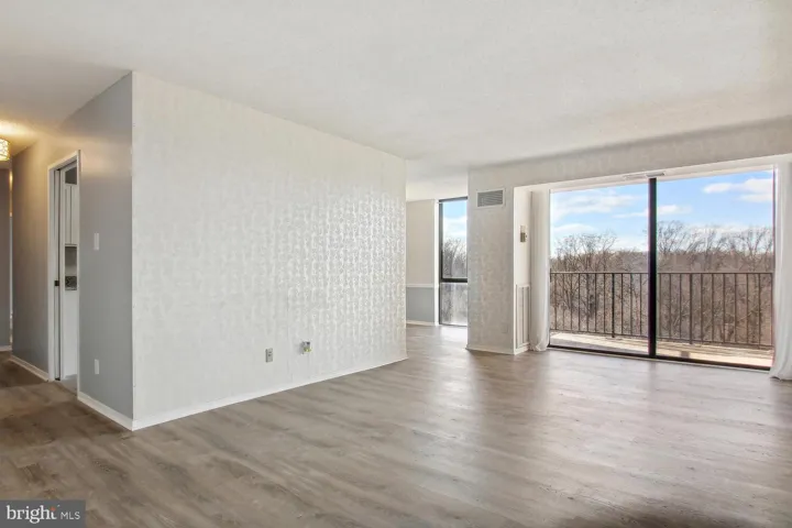 2300 Pimmit Dr #1116, falls Church, va, 22043, fairfax