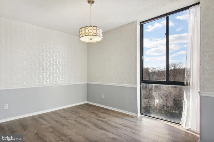 2300 Pimmit Dr #1116, falls Church, va, 22043, fairfax