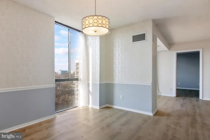 2300 Pimmit Dr #1116, falls Church, va, 22043, fairfax