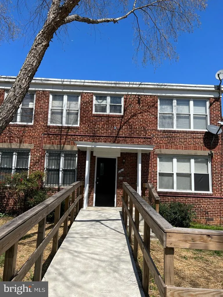 141 GALVESTON PLACE, Washington, DC 20032