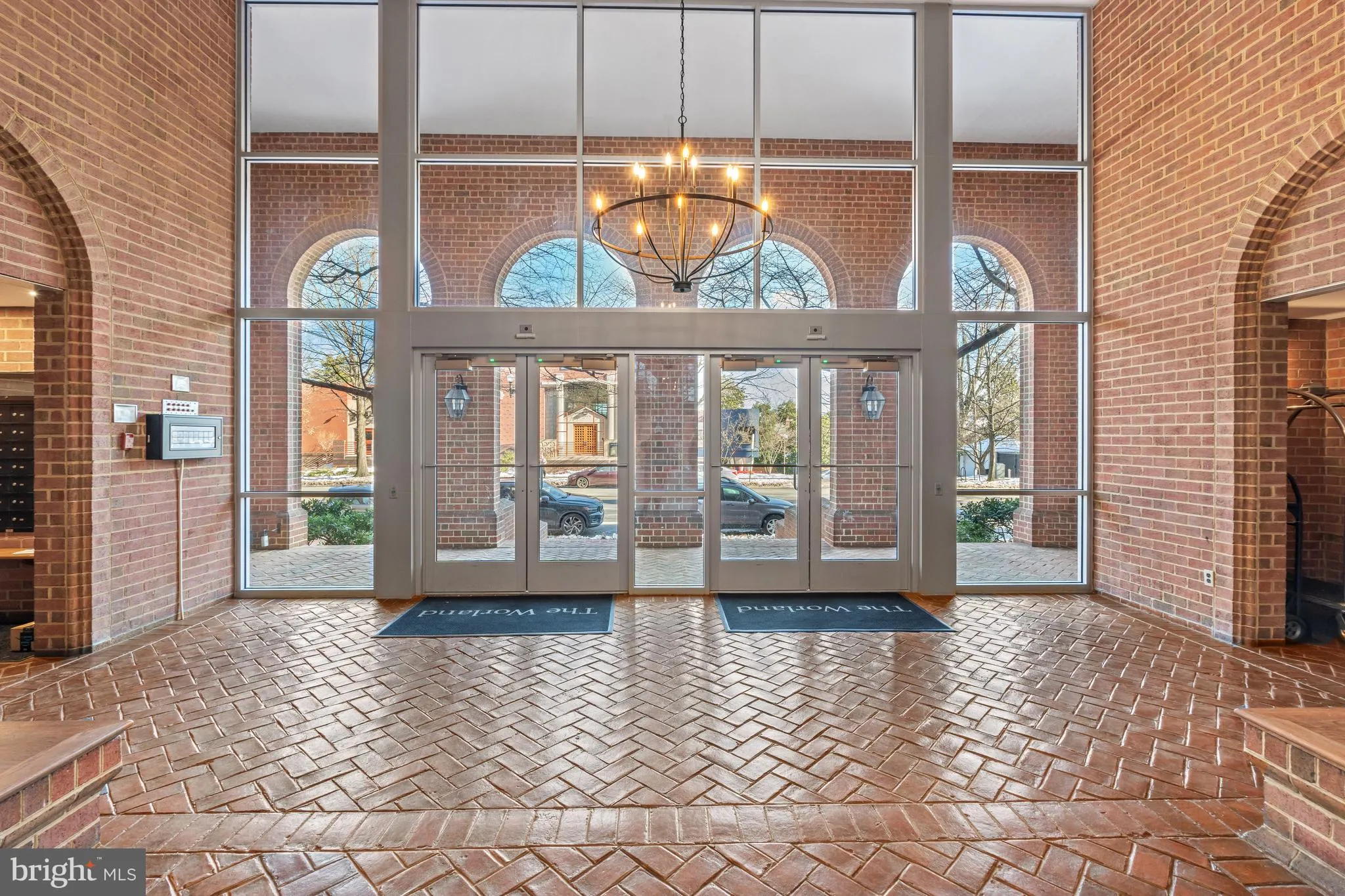 2828 WISCONSIN AVENUE, Washington, DC 20007