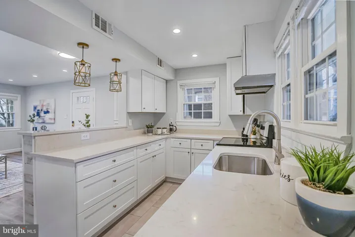 212 S Virginia Ave #78, falls Church, va, 22046, falls Church City