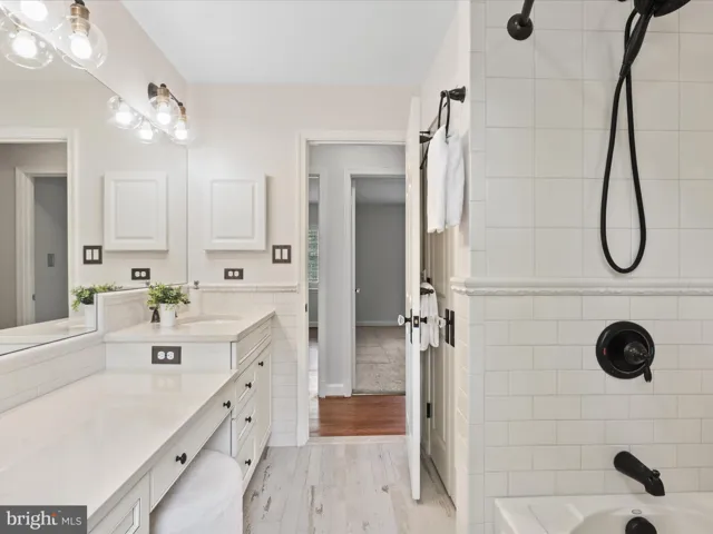 3533 36th St N, arlington, va, 22207, arlington