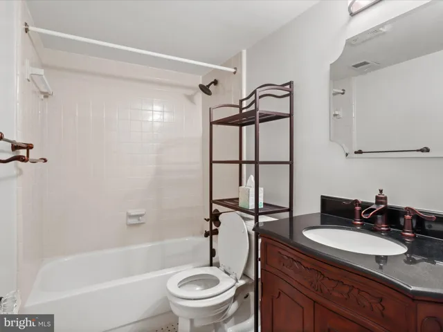 3533 36th St N, arlington, va, 22207, arlington