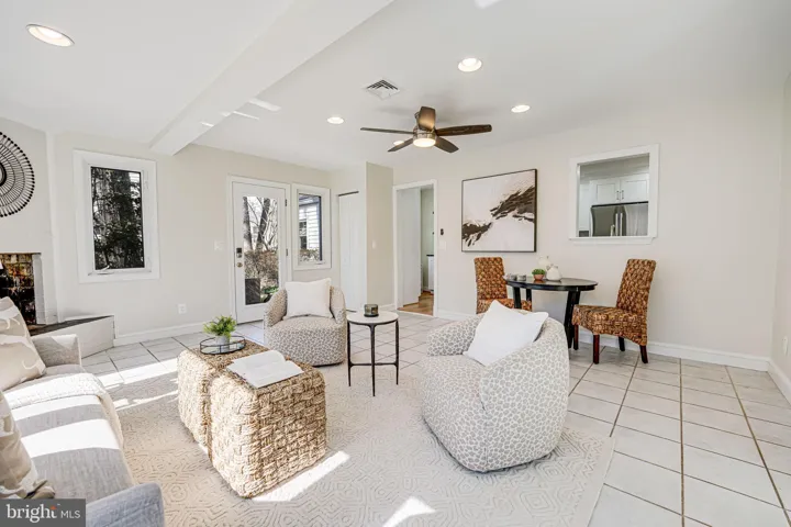 605 S Spring S, falls Church, va, 22046, falls Church City