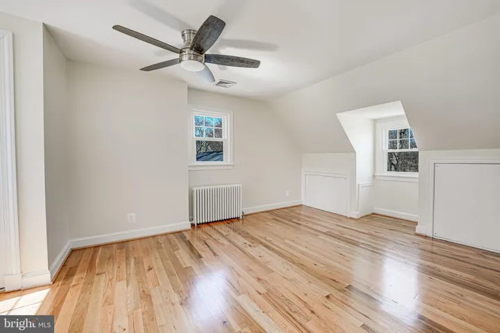 605 S Spring S, falls Church, va, 22046, falls Church City