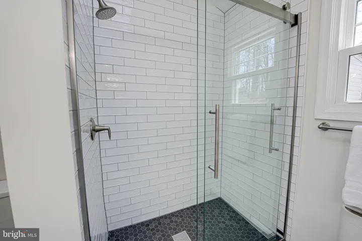 605 S Spring S, falls Church, va, 22046, falls Church City
