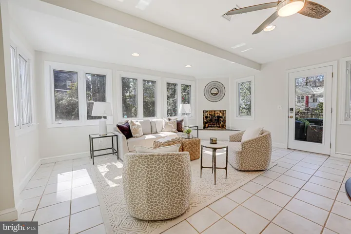 605 S Spring S, falls Church, va, 22046, falls Church City