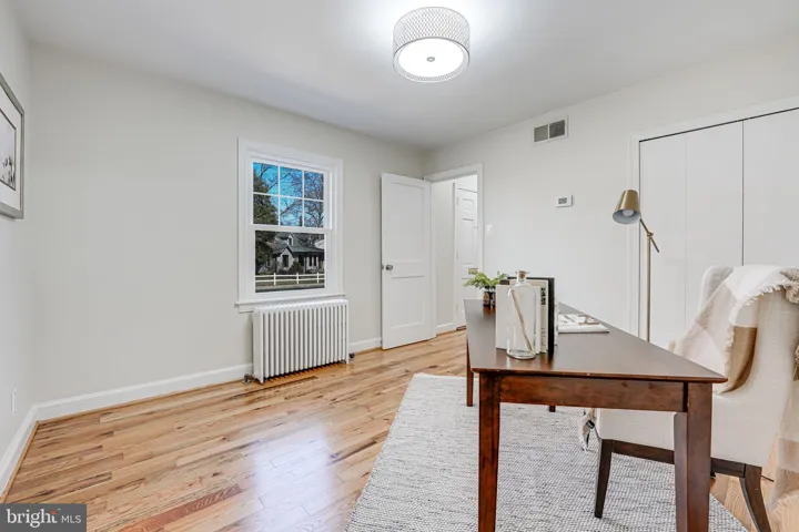 605 S Spring S, falls Church, va, 22046, falls Church City