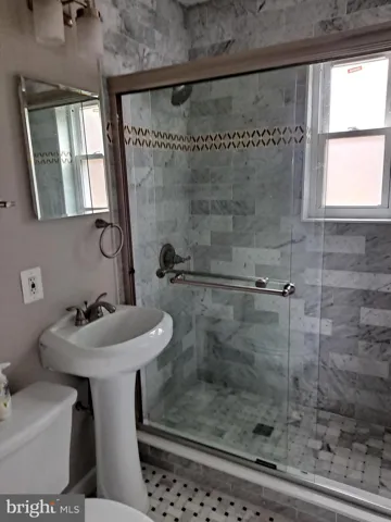 3063 Patrick Henry Dr #102, falls Church, va, 22044, fairfax