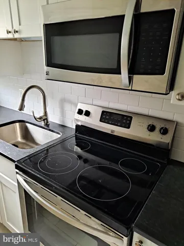 3063 Patrick Henry Dr #102, falls Church, va, 22044, fairfax