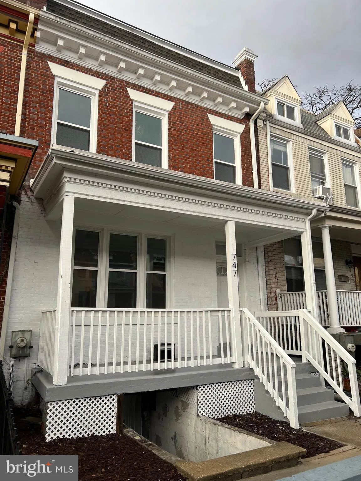747 NEWTON PLACE, Washington, DC 20010