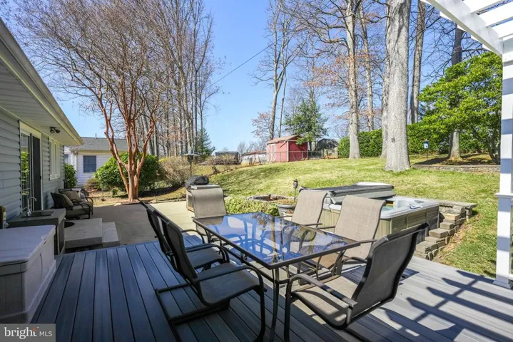 5527 Queensberry Ave, Springfield, Virginia 22151