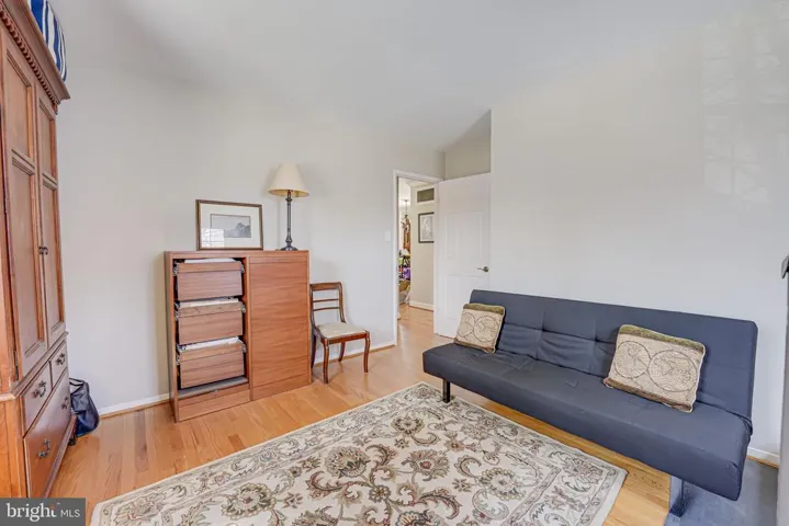 5527 Queensberry Ave, Springfield, Virginia 22151