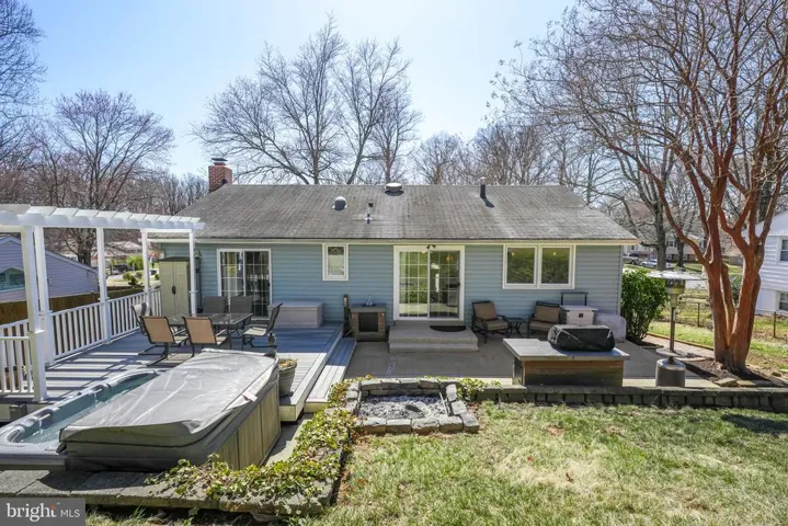 5527 Queensberry Ave, Springfield, Virginia 22151