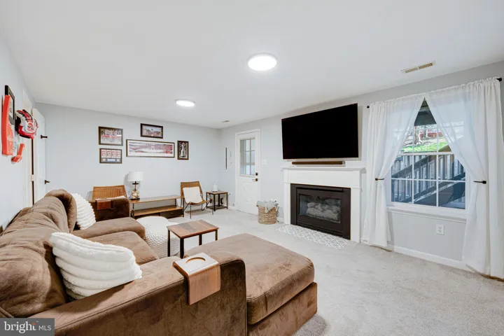 6911 Kerrywood Cir, centreville, va, 20121, fairfax