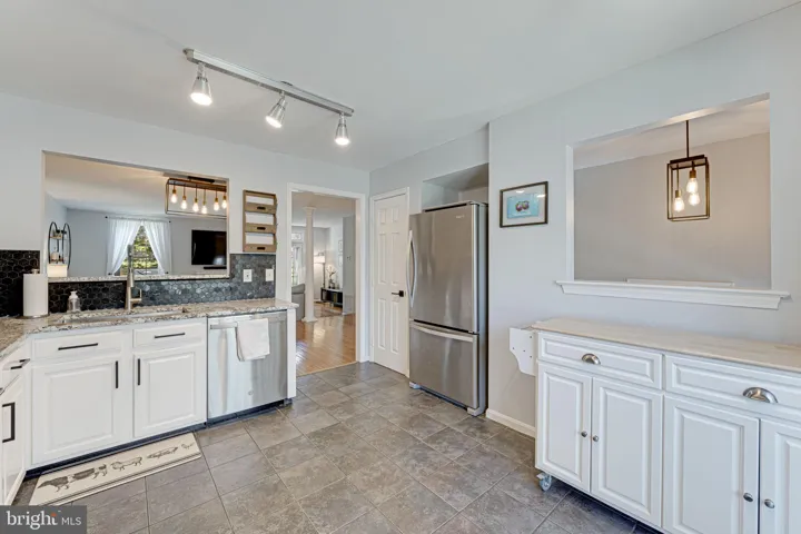 6911 Kerrywood Cir, centreville, va, 20121, fairfax