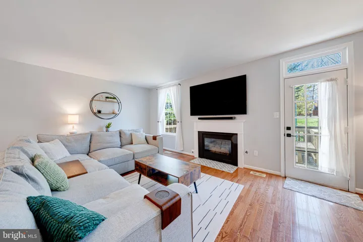 6911 Kerrywood Cir, centreville, va, 20121, fairfax