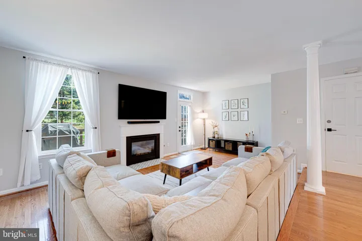 6911 Kerrywood Cir, centreville, va, 20121, fairfax