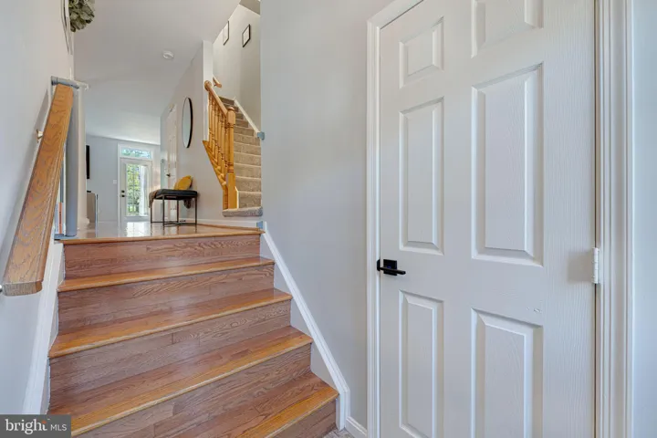 6911 Kerrywood Cir, centreville, va, 20121, fairfax
