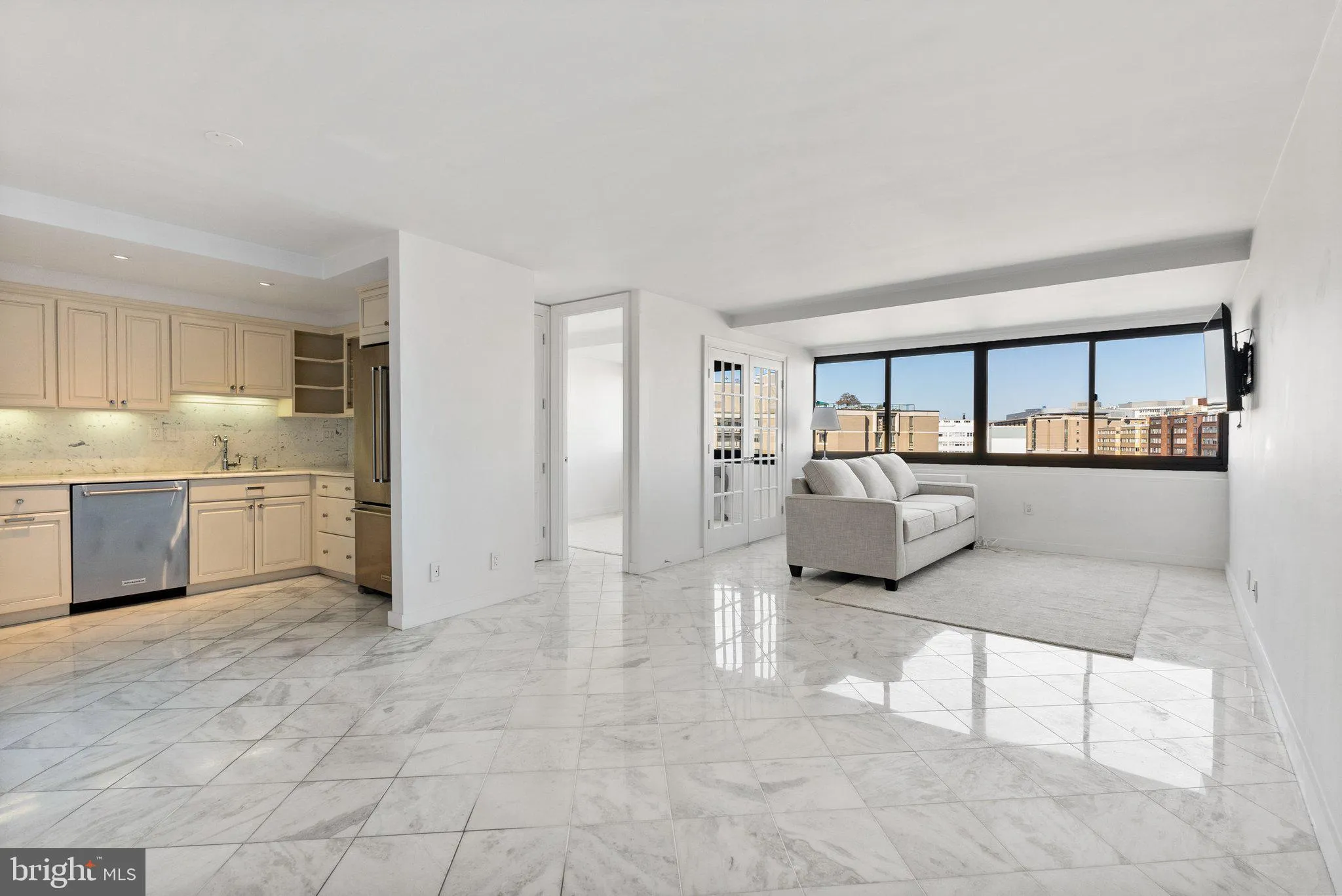 2500 VIRGINIA AVENUE, Washington, DC 20037