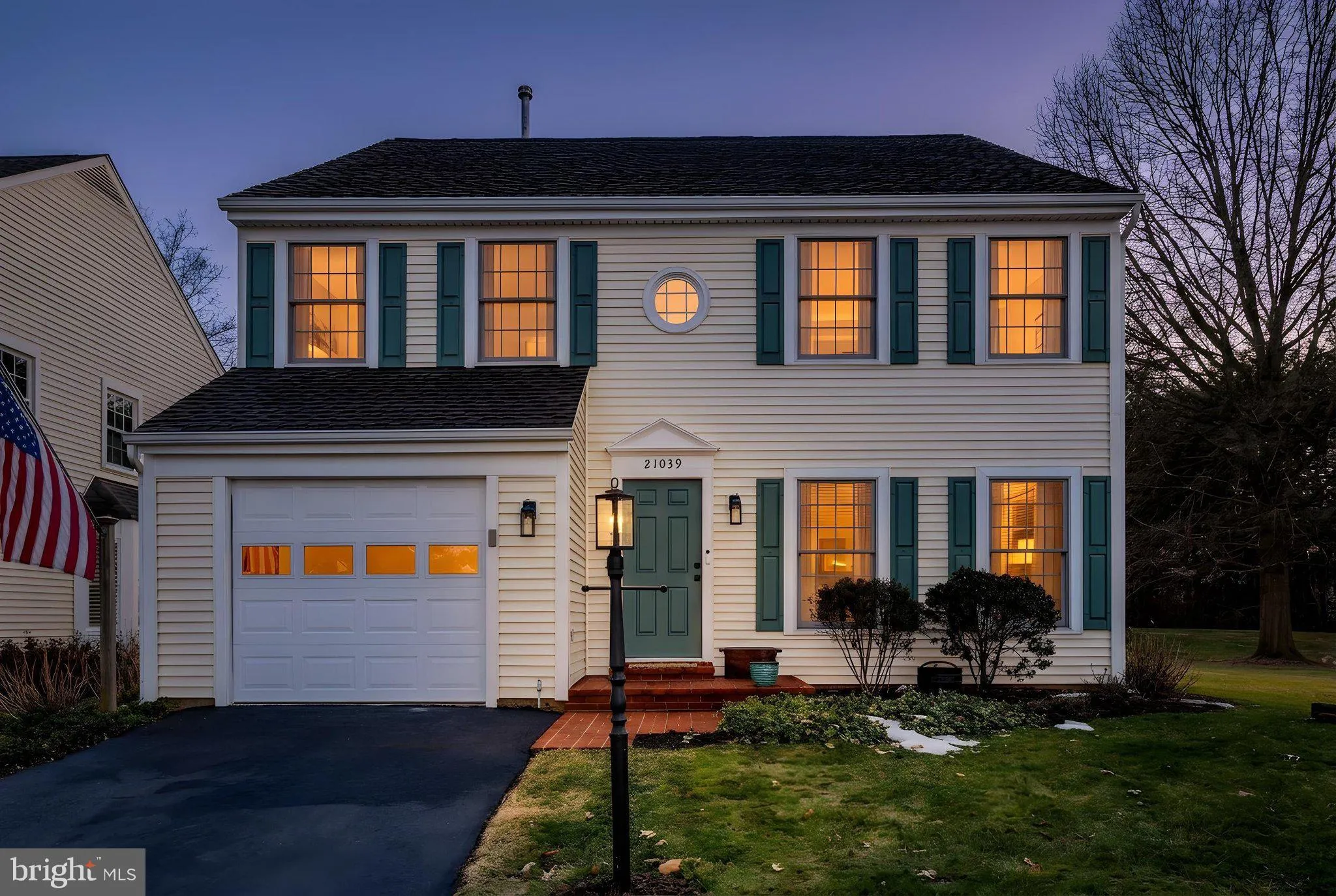 21039 BARCROFT WAY, Sterling, VA 20164