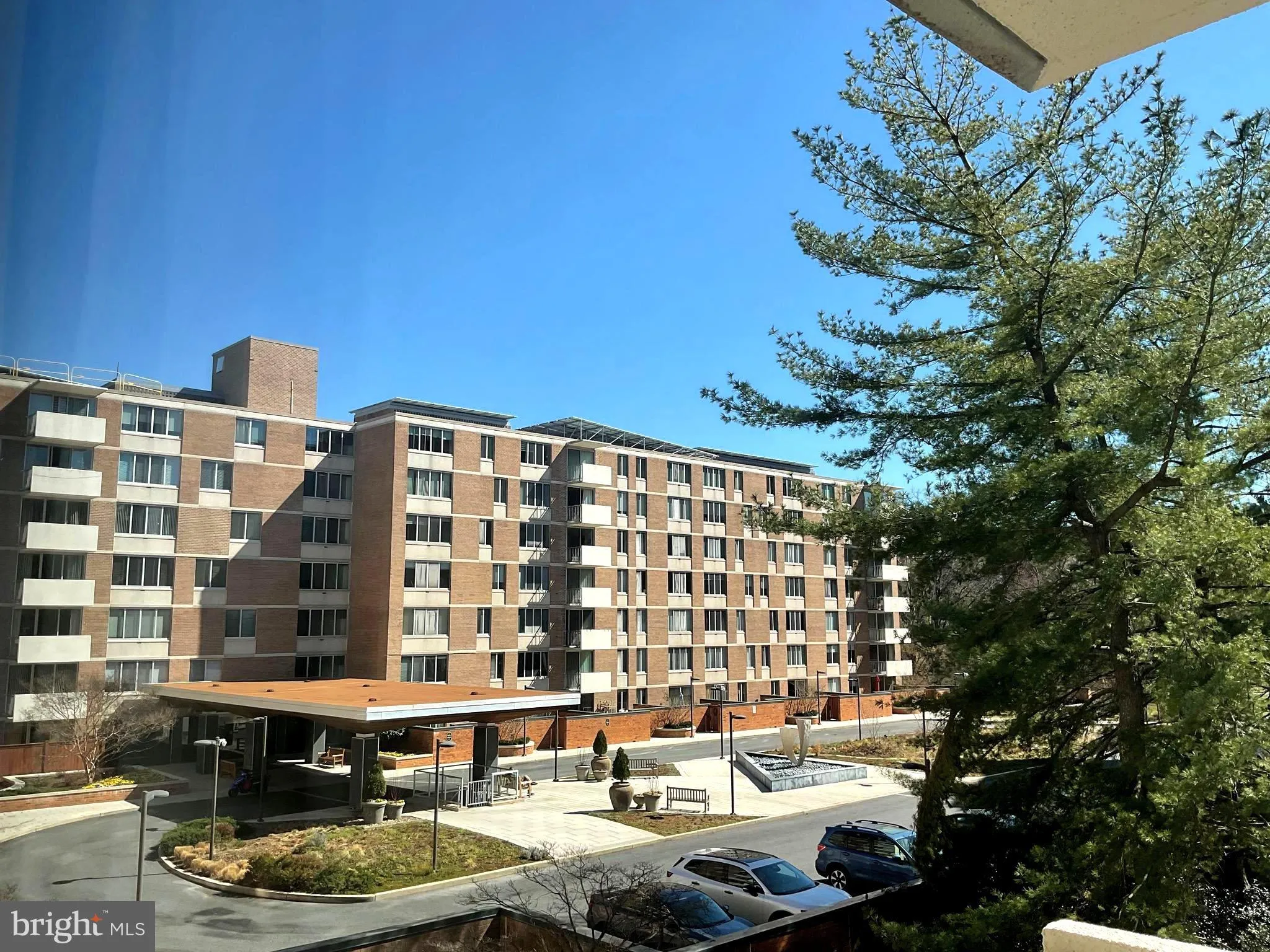 2939 VAN NESS STREET, Washington, DC 20008