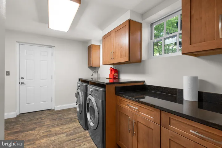 3106 Russell Rd, alexandria, va, 22305, alexandria City