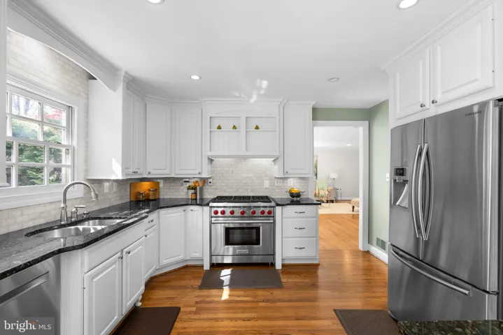 3106 Russell Rd, alexandria, va, 22305, alexandria City
