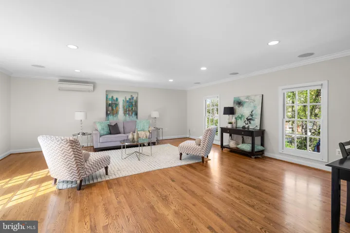 3106 Russell Rd, alexandria, va, 22305, alexandria City