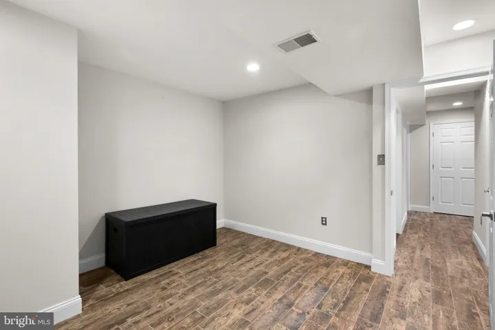 3106 Russell Rd, alexandria, va, 22305, alexandria City