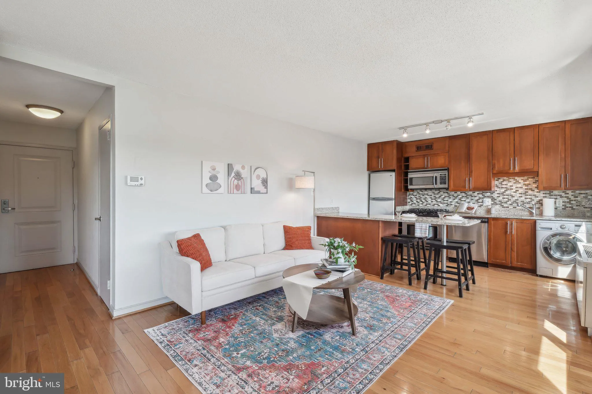 7333 NEW HAMPSHIRE AVENUE, Takoma Park, MD 20912