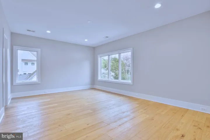512 S Spring St, falls Church, va, 22046, falls Church City